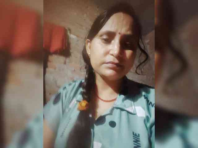 Soniya143 webcam