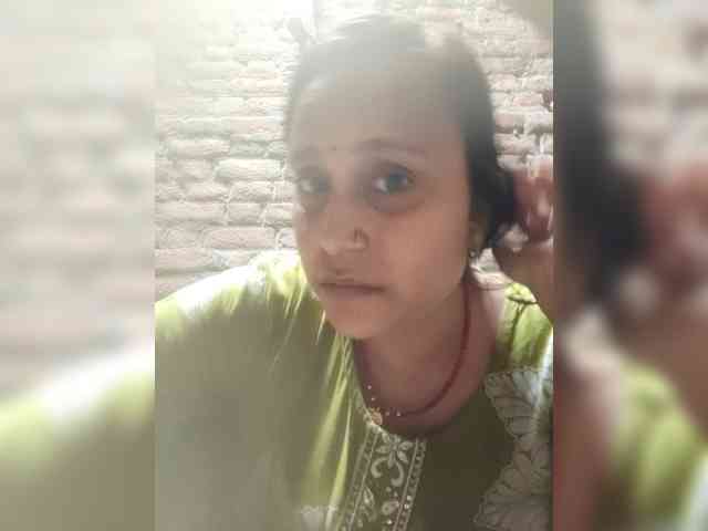 Soniya143 webcam