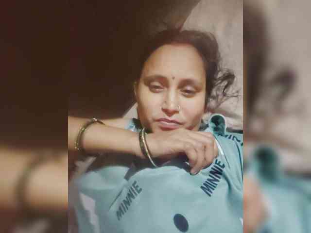 Soniya143 webcam