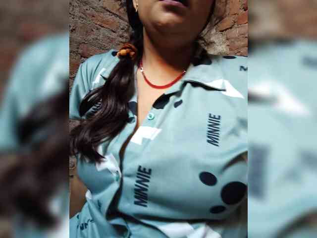 Soniya143 webcam