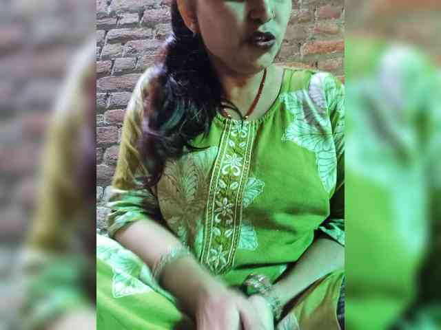 Soniya143 webcam