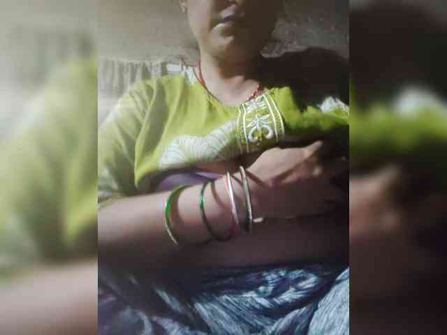 Soniya143 webcam
