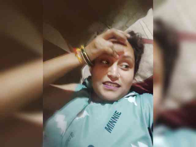 Soniya143 webcam