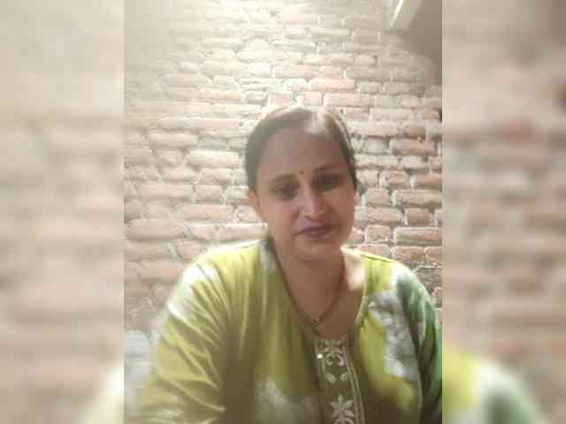 Soniya143 webcam