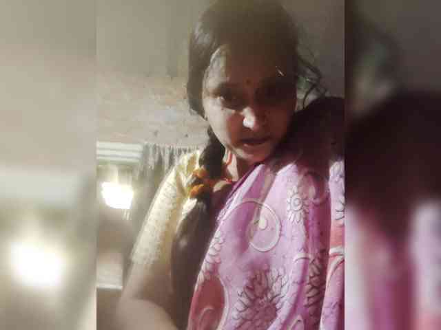 Soniya143 webcam