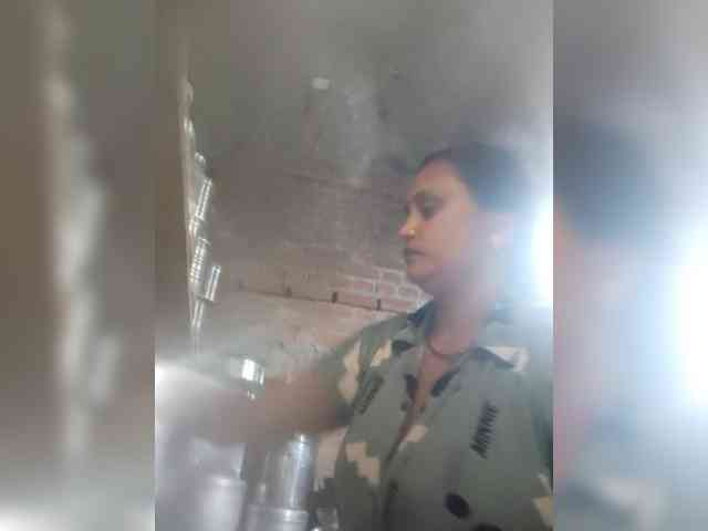 Soniya143 webcam