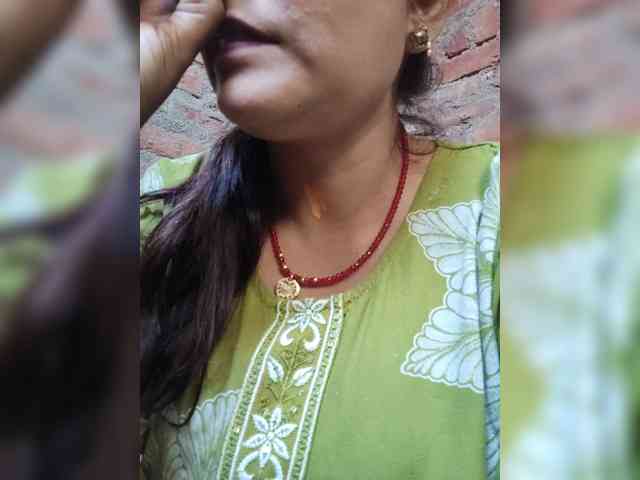 Soniya143 webcam