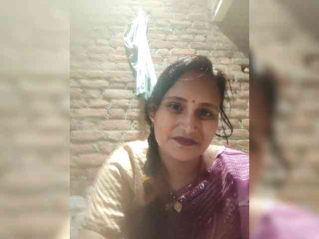 Soniya143 webcam