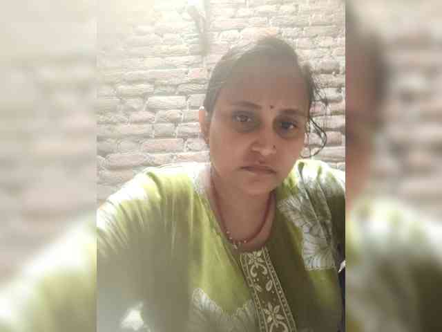 Soniya143 webcam