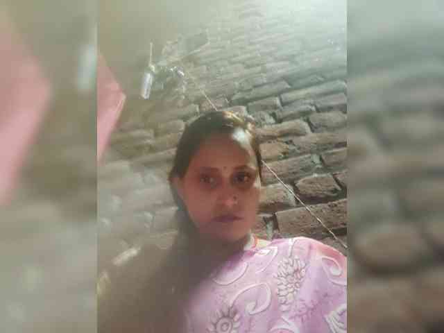 Soniya143 webcam