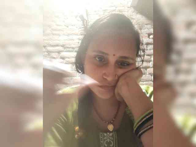 Soniya143 webcam