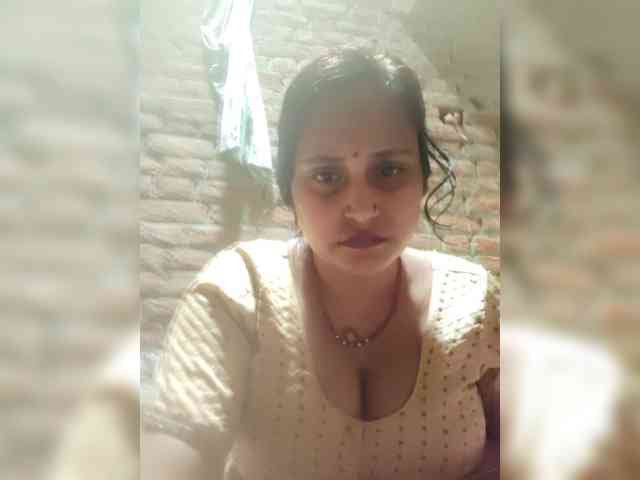 Soniya143 webcam
