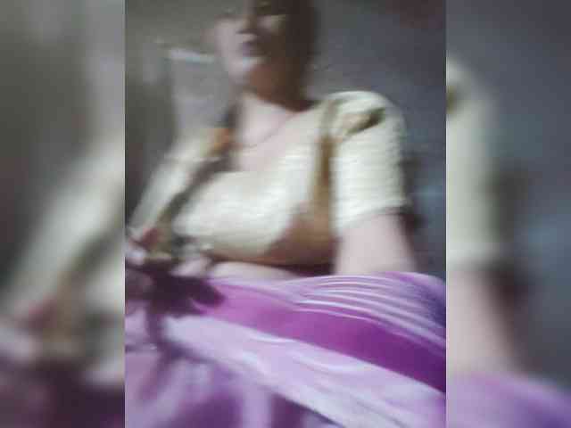 Soniya143 webcam