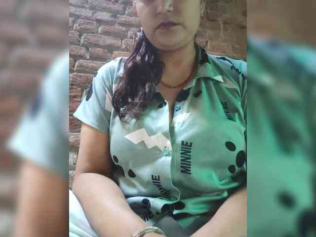 Soniya143 webcam