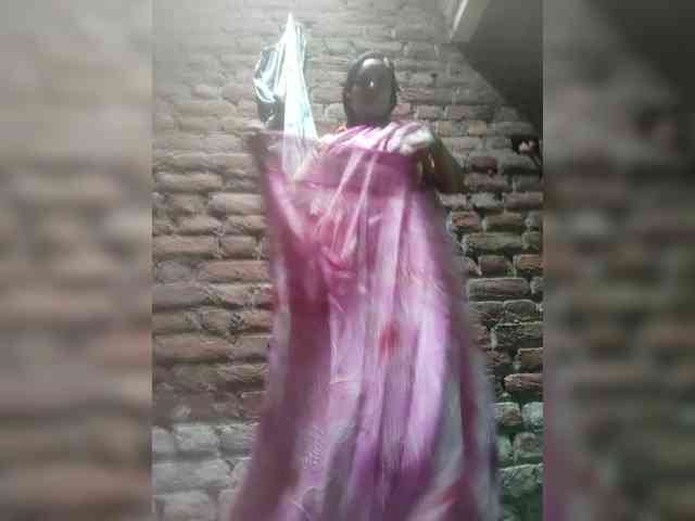 Soniya143 webcam