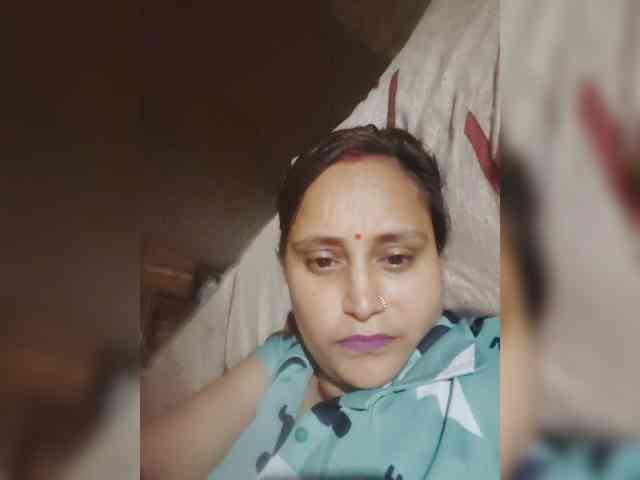 Soniya143 webcam