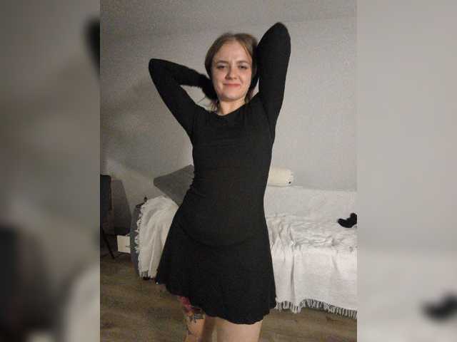 Sweetpies live cam on BongaCams