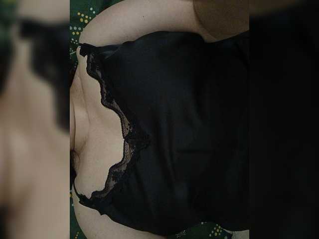 Nolifirsta live cam on BongaCams