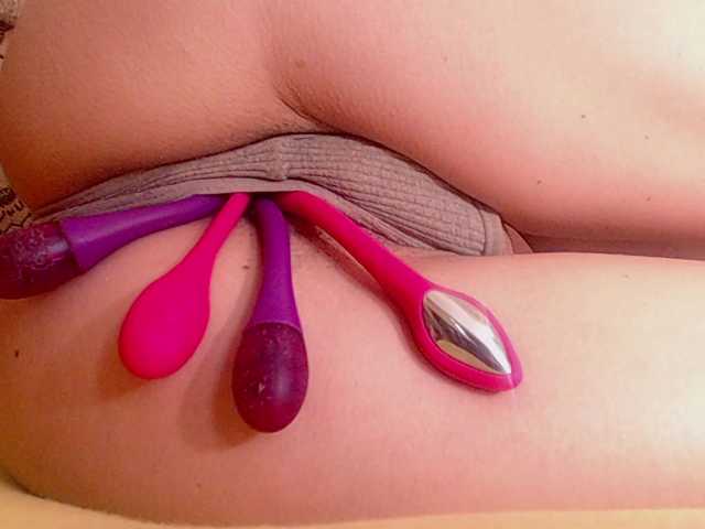 squirterforyou live cam on BongaCams