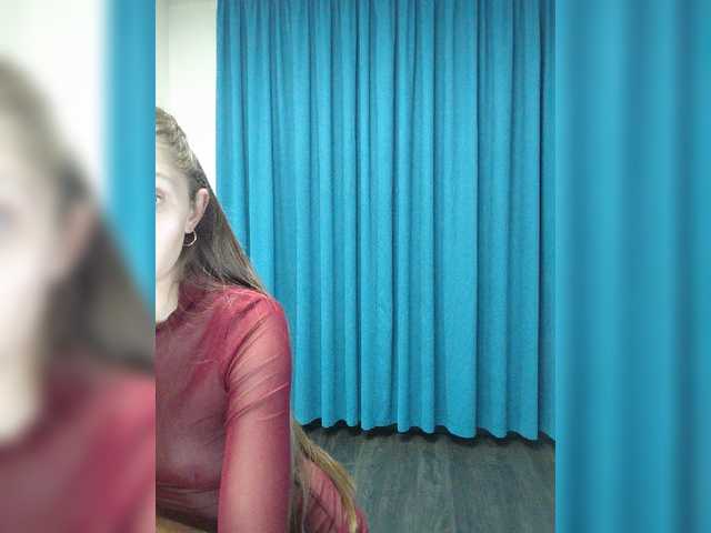 Polly-Gun live cam on BongaCams