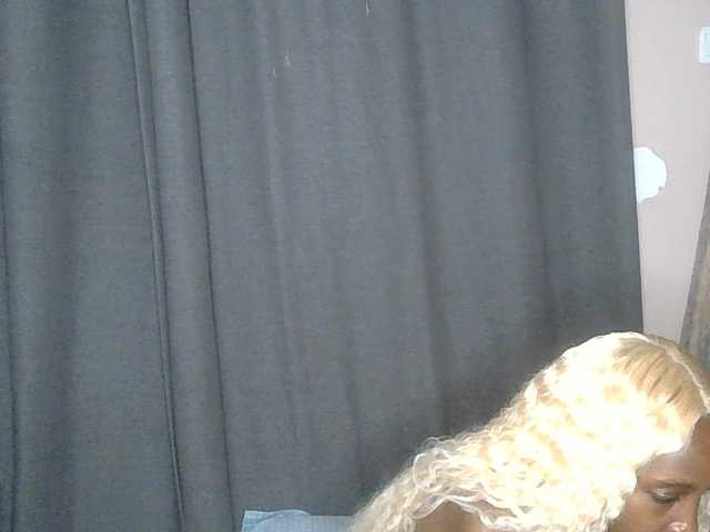 Gianna live cam on BongaCams