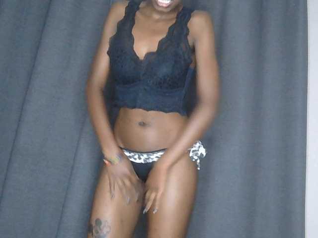 Gianna live cam on BongaCams