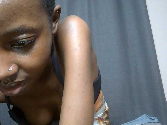 Gianna live cam on BongaCams