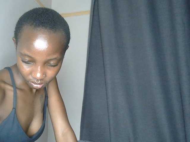 Gianna live cam on BongaCams