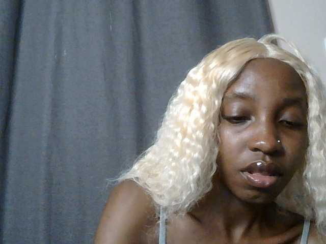 Gianna live cam on BongaCams
