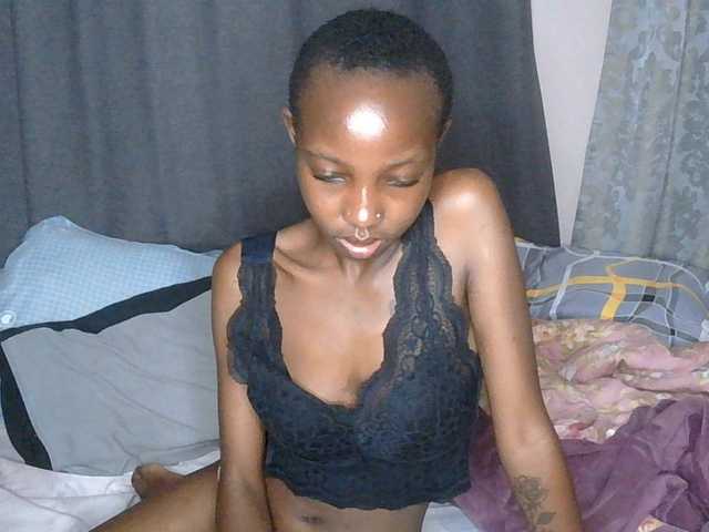 Gianna live cam on BongaCams