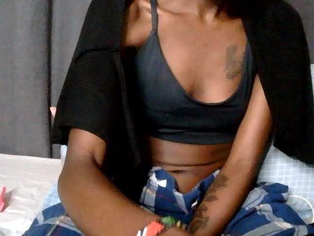 Gianna live cam on BongaCams