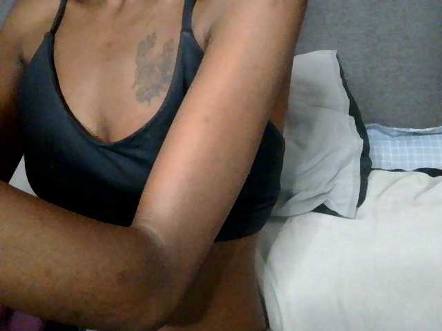 Gianna live cam on BongaCams