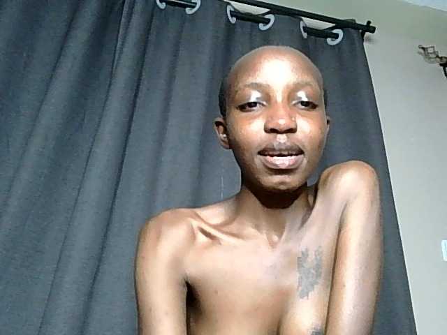 Gianna live cam on BongaCams