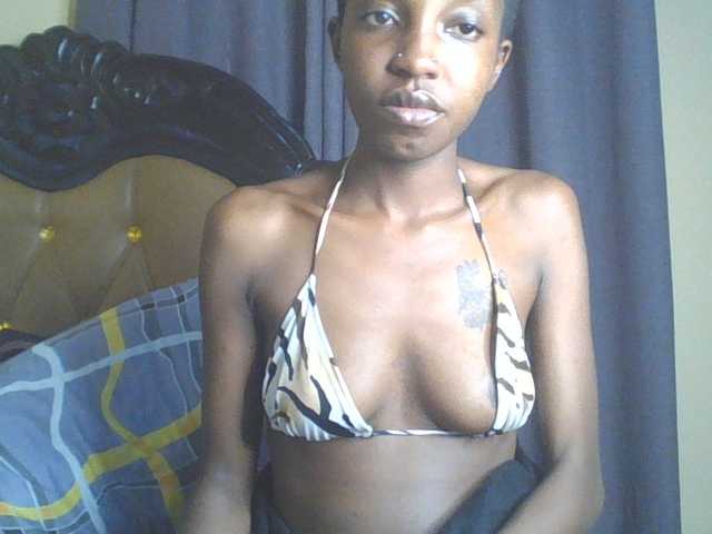 Gianna live cam on BongaCams