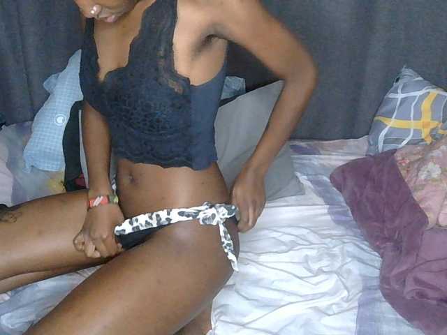 Gianna live cam on BongaCams