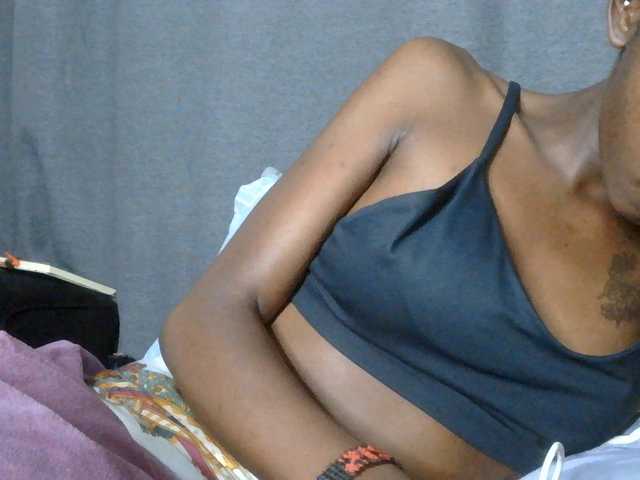 Gianna live cam on BongaCams