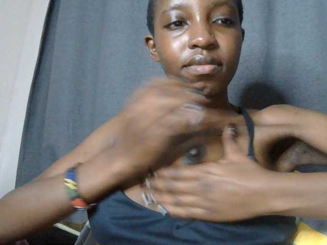 Gianna live cam on BongaCams