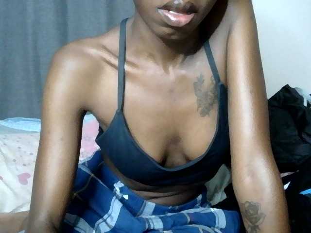 Gianna live cam on BongaCams