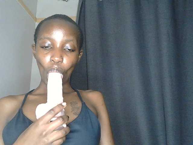 Gianna live cam on BongaCams