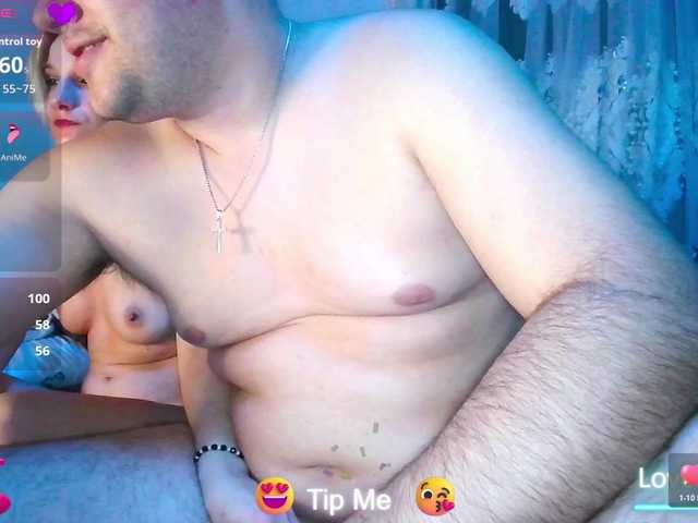 Seeker342 live cam on BongaCams
