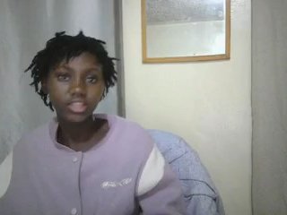 Prettygurl4's Live Webcam
