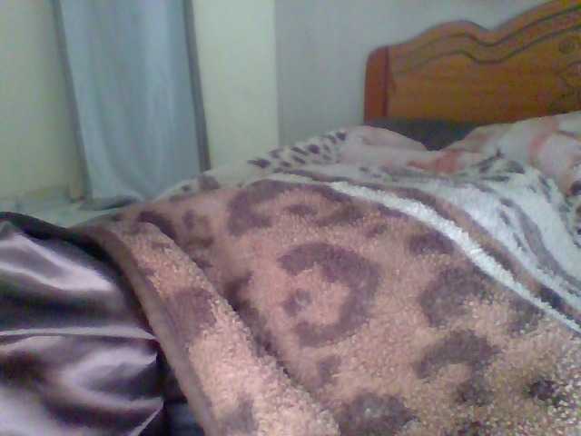 Prettygurl4 live cam on BongaCams