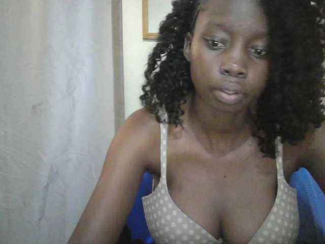 Prettygurl4 live cam preview