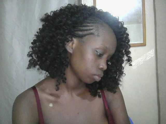 Prettygurl4 live cam on BongaCams