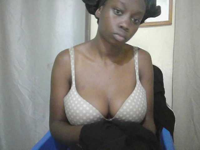 Prettygurl4 live cam preview