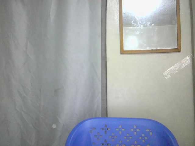 Prettygurl4 live cam on BongaCams
