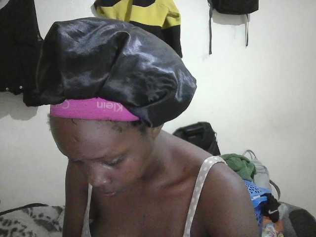 Prettygurl4 live cam preview