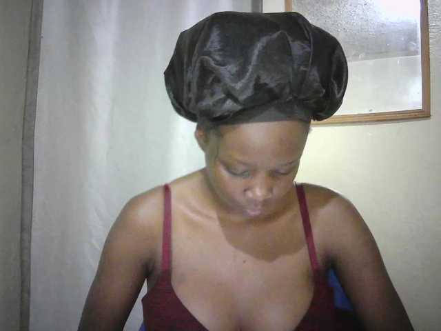Prettygurl4 live cam on BongaCams