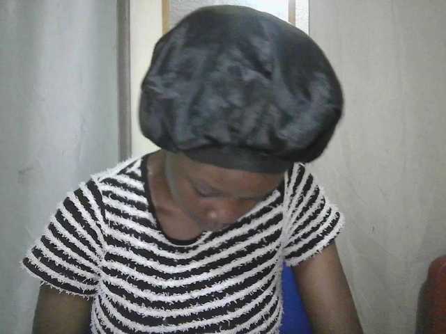 Prettygurl4 live cam preview