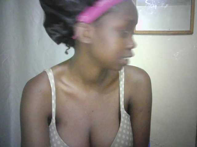 Prettygurl4 live cam preview